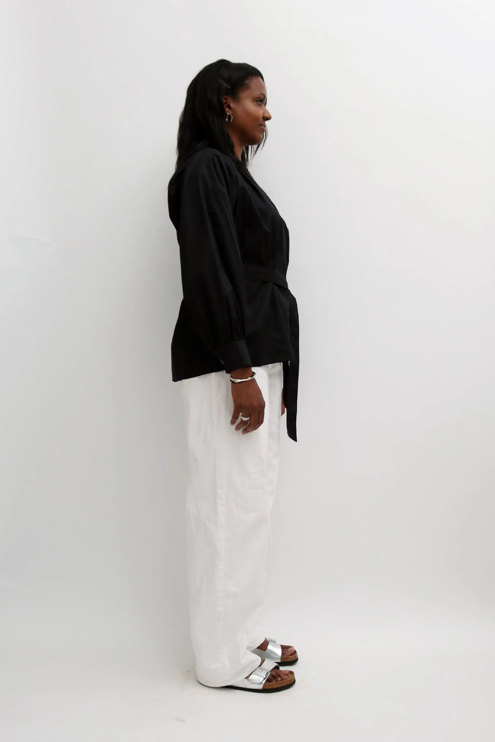 BUTTON FRONT TIE-WAIST BLOUSE