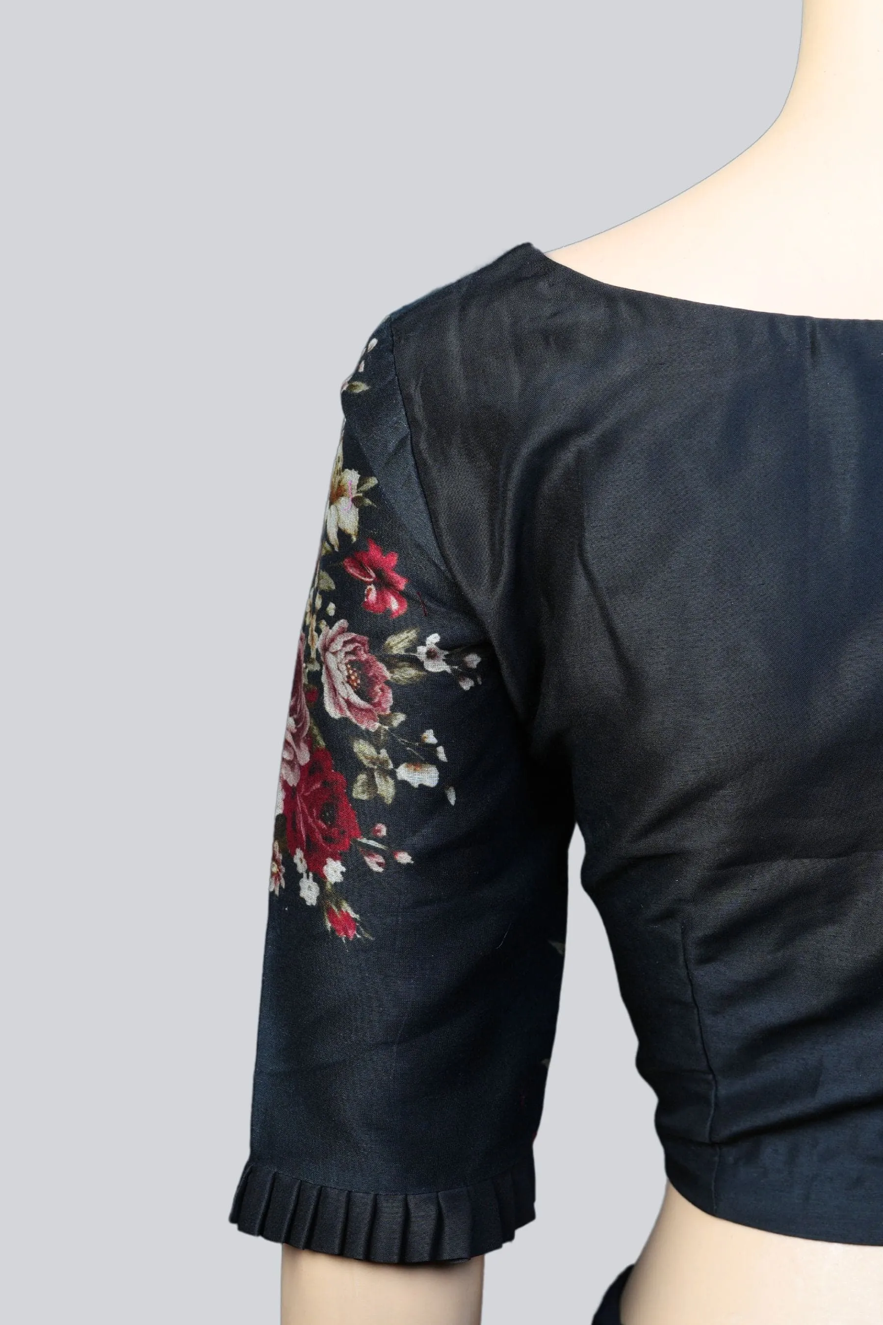 Chic Comfort: JCS Exclusive Digital Print Front Open Blouse in Soft Cotton