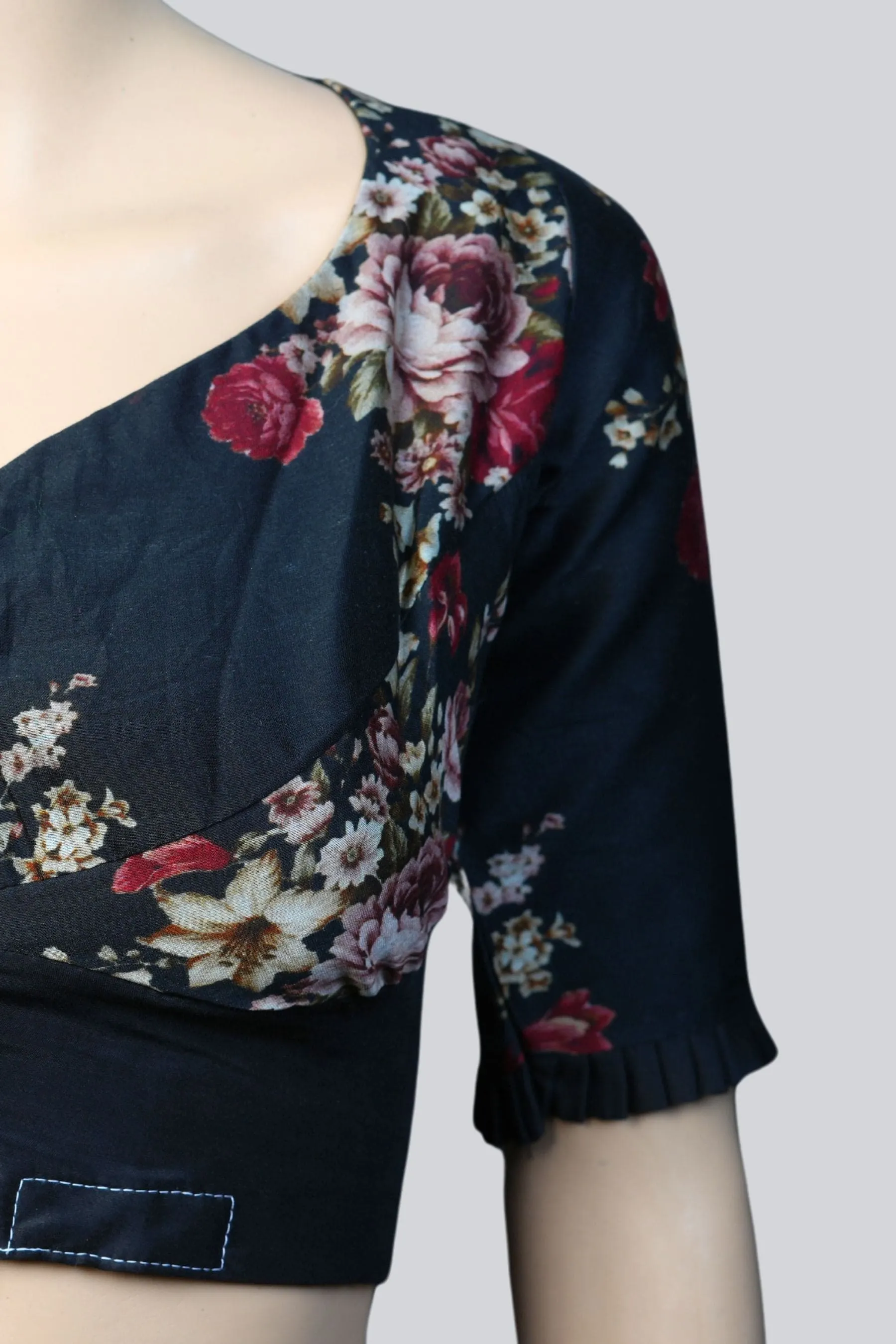 Chic Comfort: JCS Exclusive Digital Print Front Open Blouse in Soft Cotton