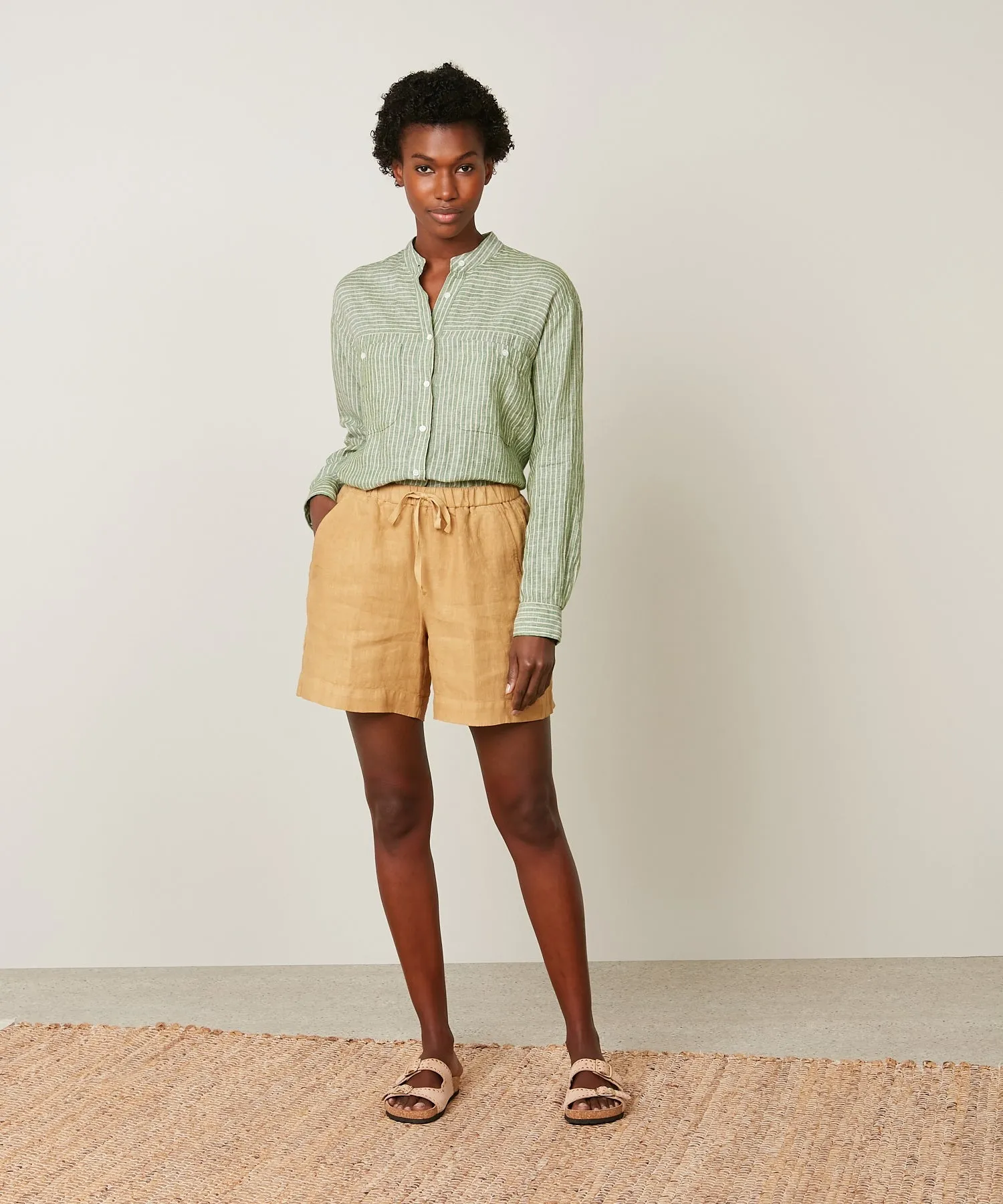 Hartford Sabine Linen Shorts in Green