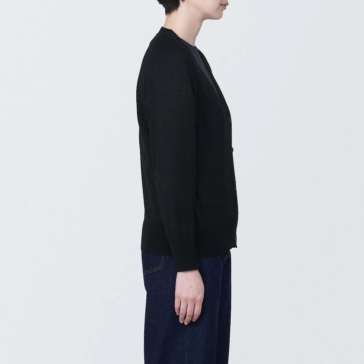 Shape-Keeping V-Neck Wide Cardigan