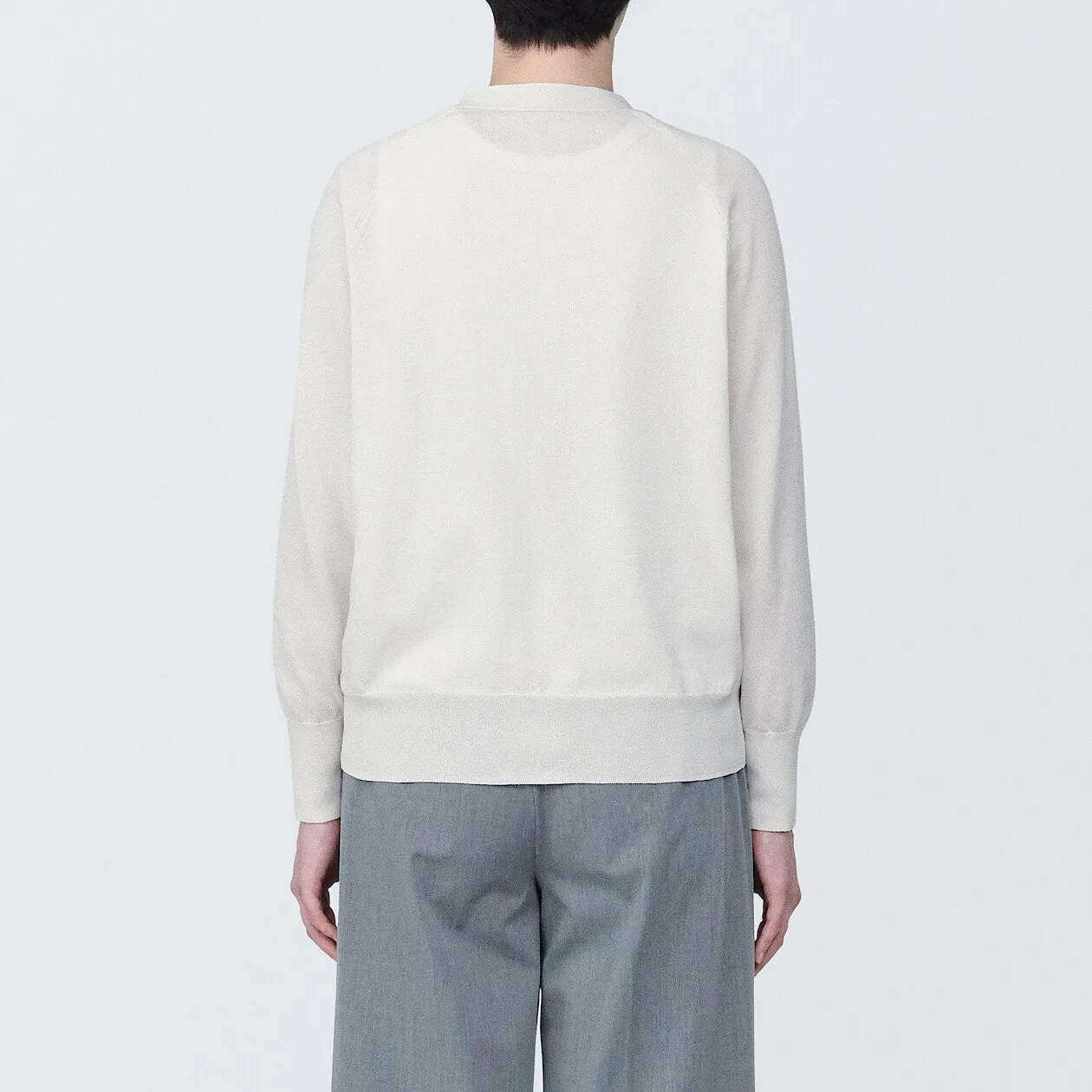 Shape-Keeping V-Neck Wide Cardigan