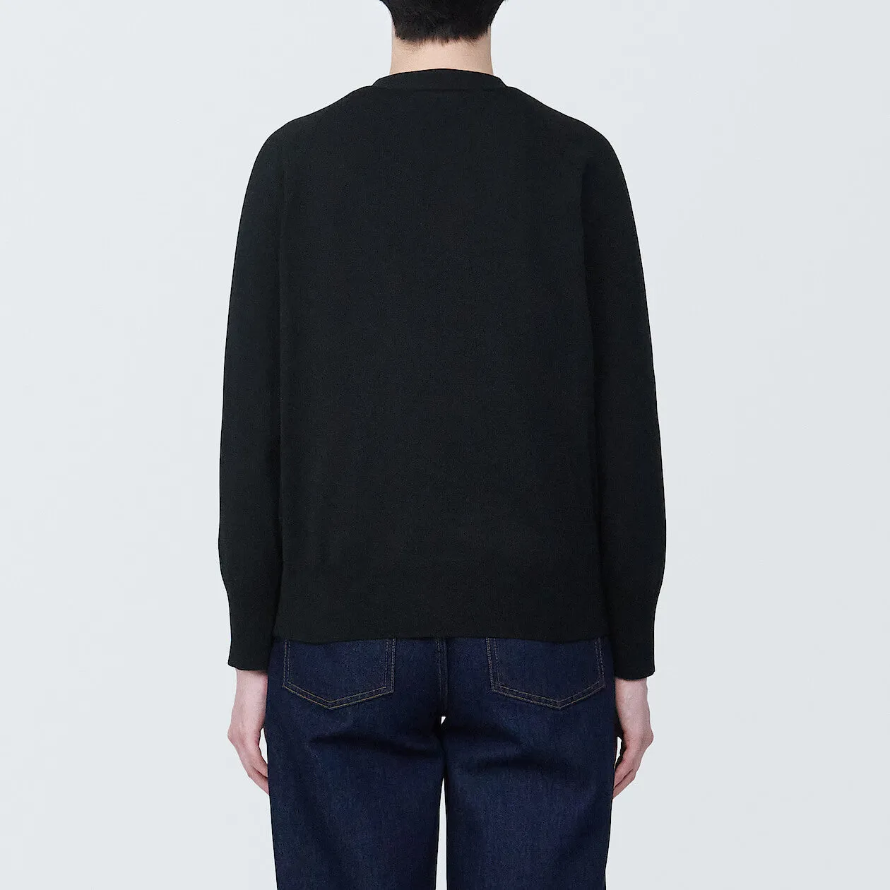 Shape-Keeping V-Neck Wide Cardigan