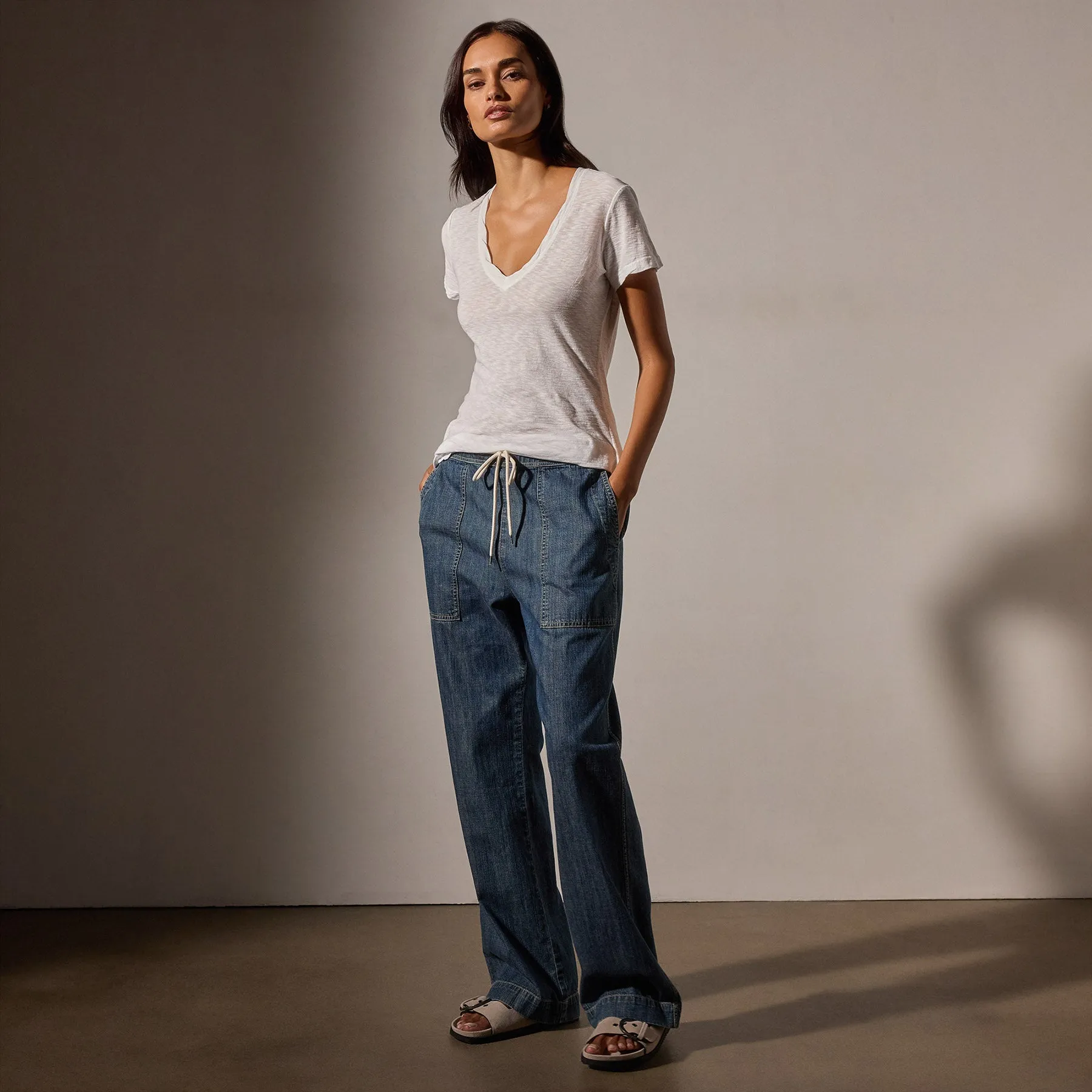 Sheer Slub Casual V Neck - White