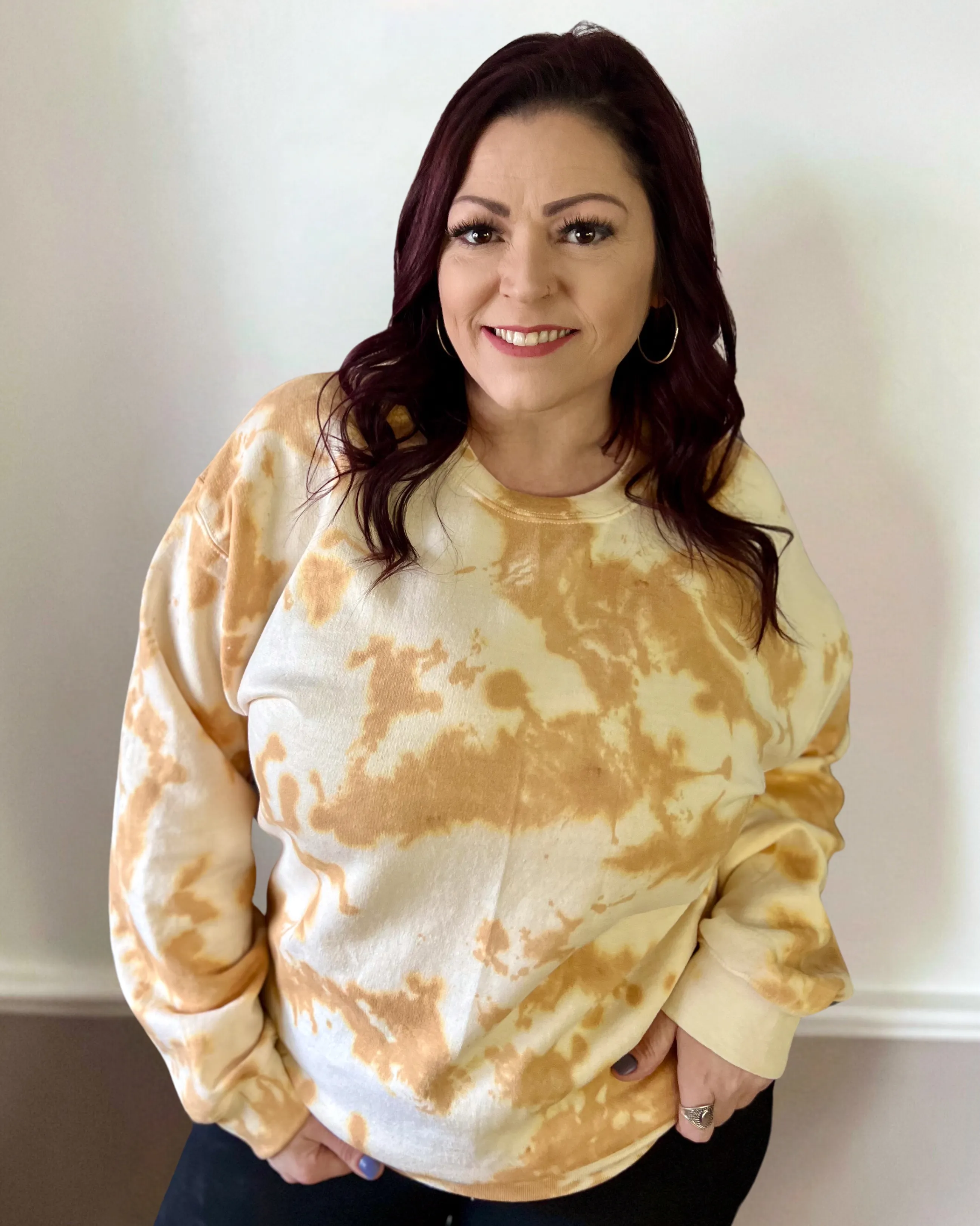 skellie hand sunflower | sweatshirt