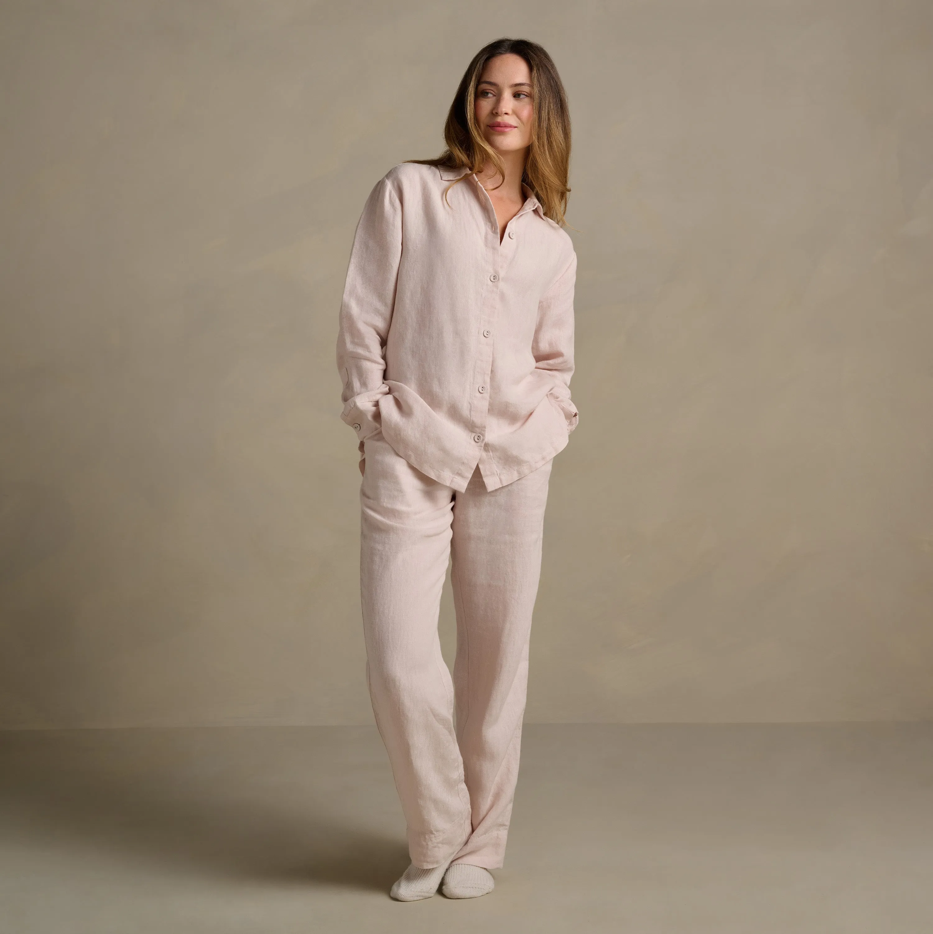 The Women's Linen Shirt - Rose