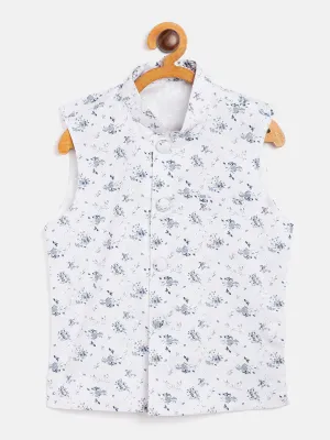 Vastramay Boys' White Cotton Blend Nehru Jacket